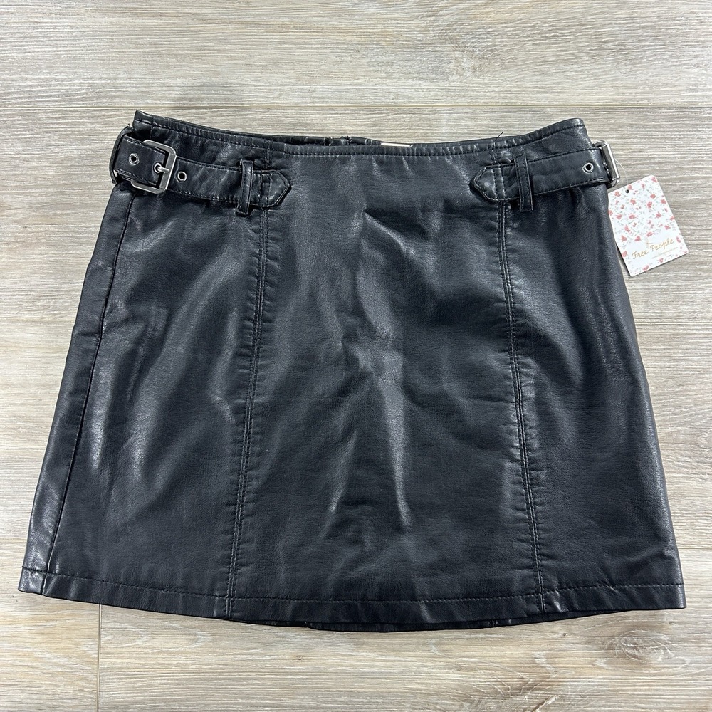 Free People Size 4‎ Charli Faux Vegan Leather Buckle Moto Mini Skirt Black